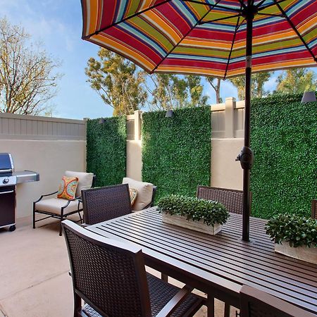 Doorstep To Disneyland Condos Anaheim Bilik gambar